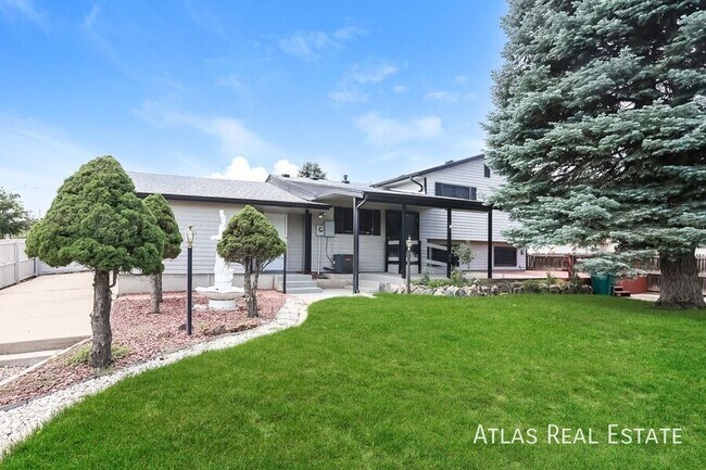 Building Photo - 15995 E Iliff Pl