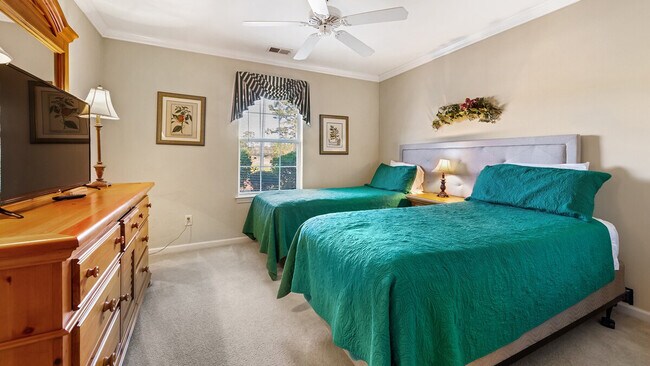 Building Photo - 1041 Blue Stem Dr