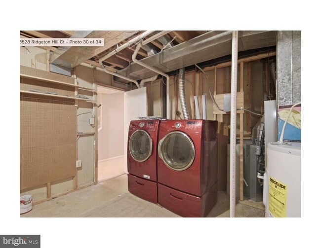 Building Photo - 5528 Ridgeton Hill Ct