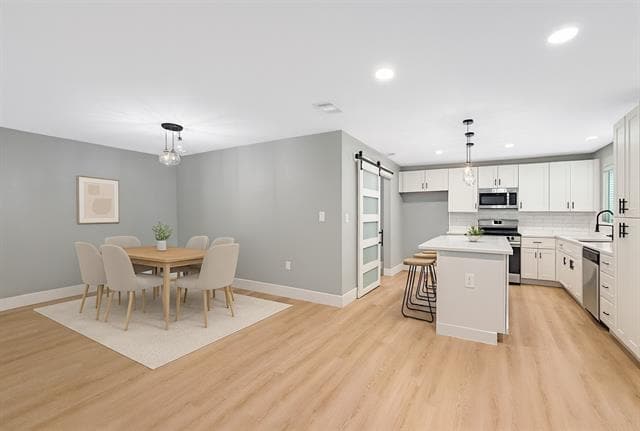 Building Photo - 2123 Luau St