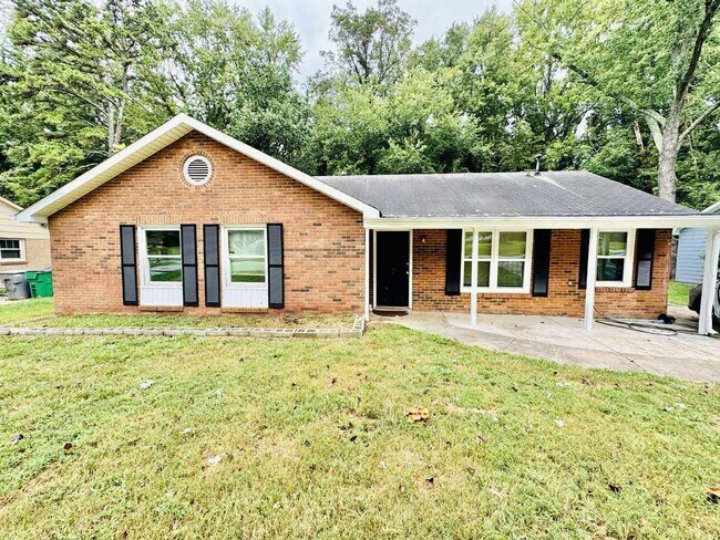 Primary Photo - 4824 Farm Pond Ln