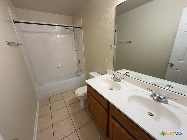 Building Photo - 5302 Jitterbug Ct