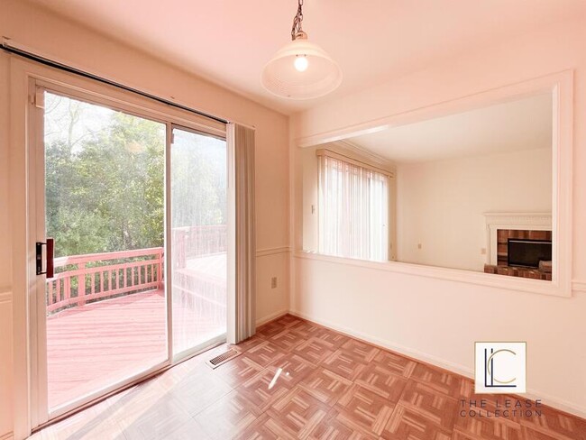 Building Photo - 15412 Overlea Ct