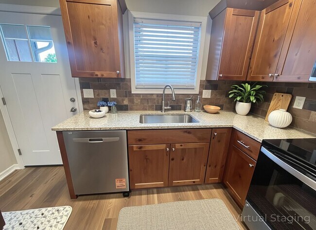 Building Photo - Never Occupied - Brand New 2 bedroom 2 bat...