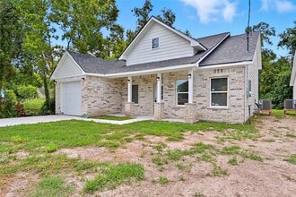 Building Photo - 6105 Woodrow St