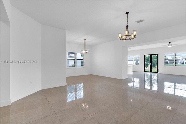 Building Photo - 4538 SW 173rd Ave