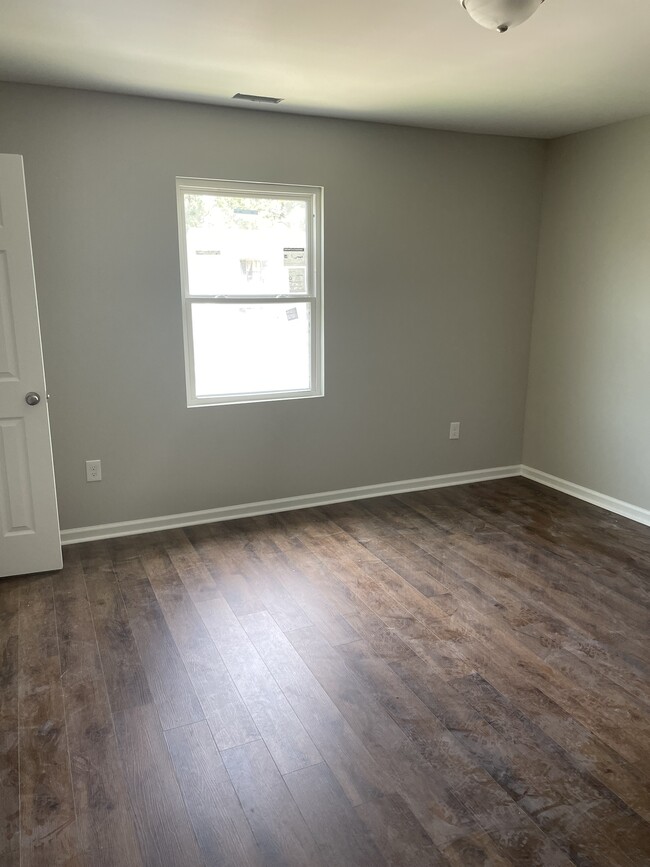 Bedroom 1 - 1417 Cherrycrest Dr