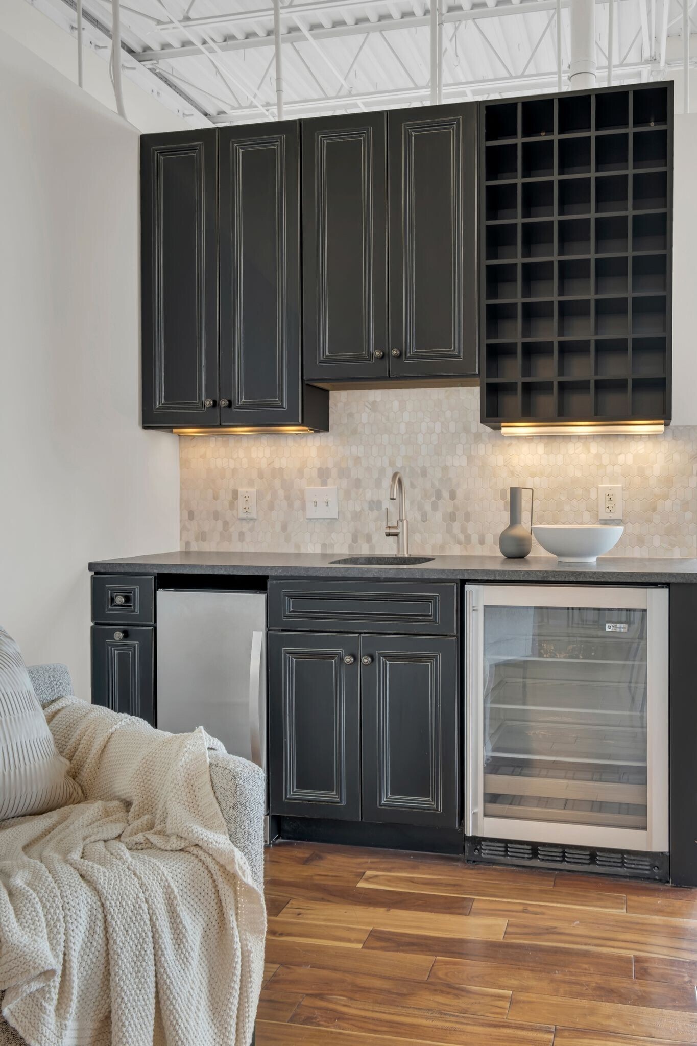 Building Photo - 309 Church St