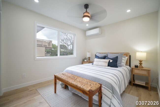 Building Photo - Fully Remodeled, Rarely Available 3BR/2BA/2PKG in Orchard Hills, Aeia Heights