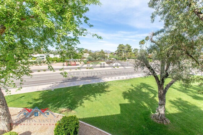 Building Photo - 8260 E Arabian Trl