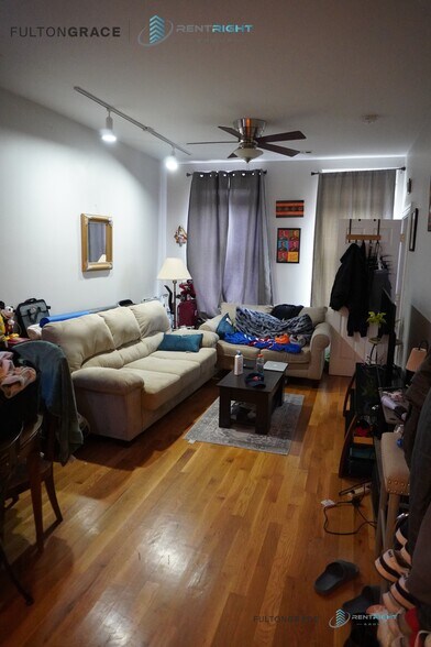 Building Photo - 1846 W 18th St