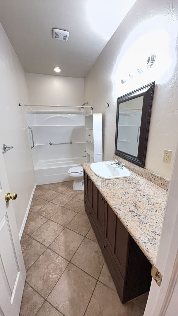 Building Photo - 528 S Pierce St