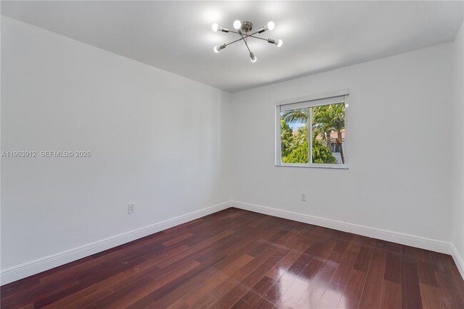 Building Photo - 7044 NW 115th Ct