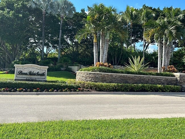 Building Photo - 19922 Dinner Key Dr