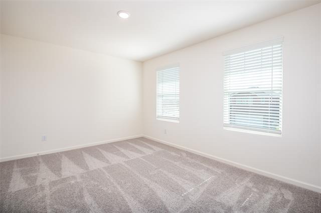 Building Photo - 2109 Prairie Ln