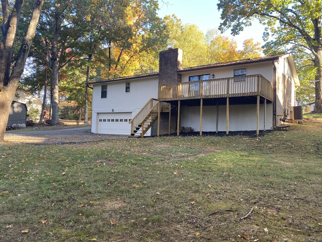 Building Photo - 304 Gardner Rd