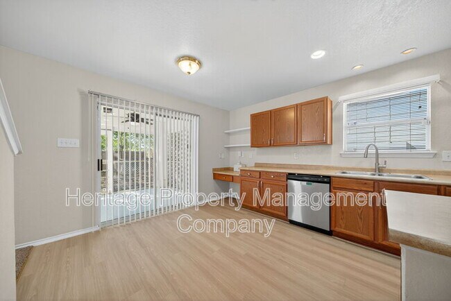 Building Photo - 7719 Mesquite Farm