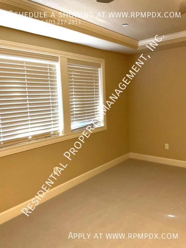 Building Photo - 18278 SW Santoro Dr