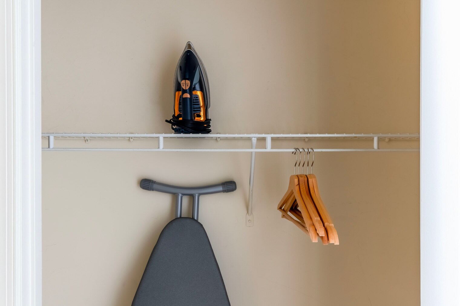 Building Photo - 2400 M St NW