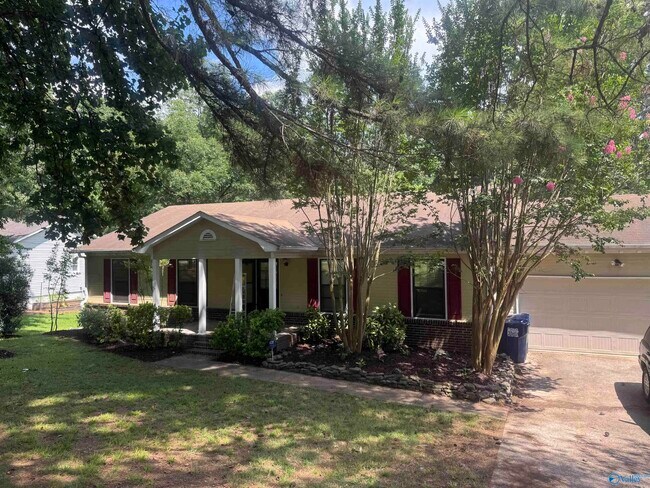 Building Photo - 792 Seina Vista Dr