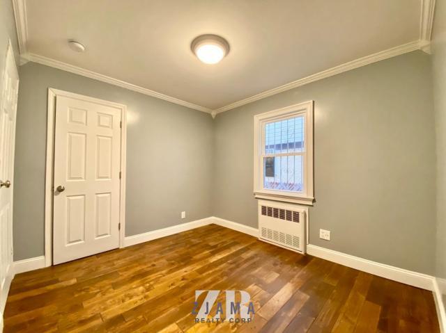 Building Photo - 3 bedroom in BROOKLYN NY 11210