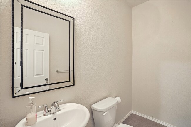 Building Photo - 8137 Kurgan Trail