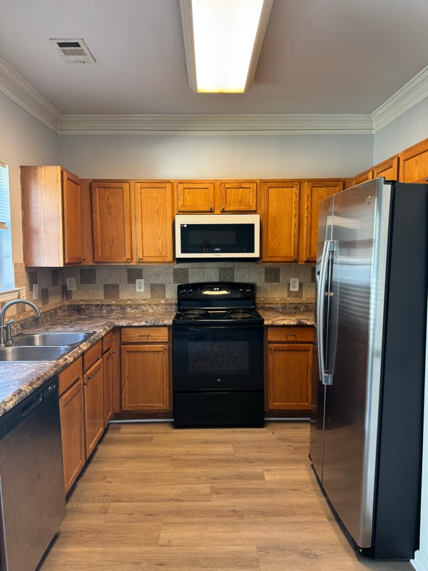 Building Photo - 4730 Autumn Rose Trail