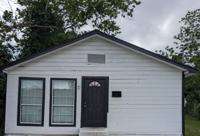 Primary Photo - 2780 Denver St