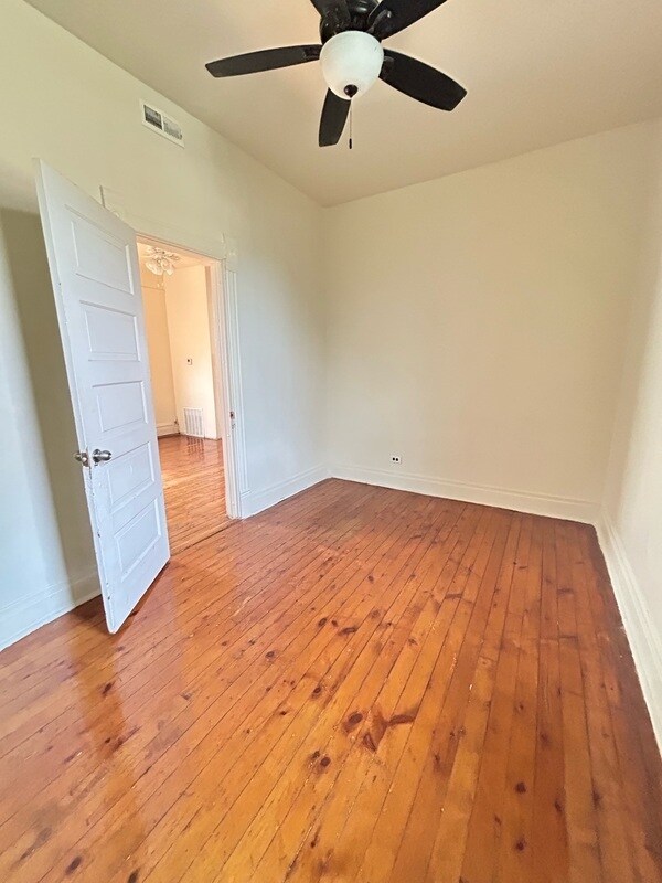 Building Photo - 9035 S Burley Ave