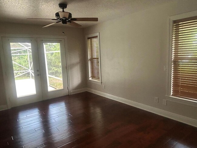 Building Photo - 8526 SW Westwood Ln