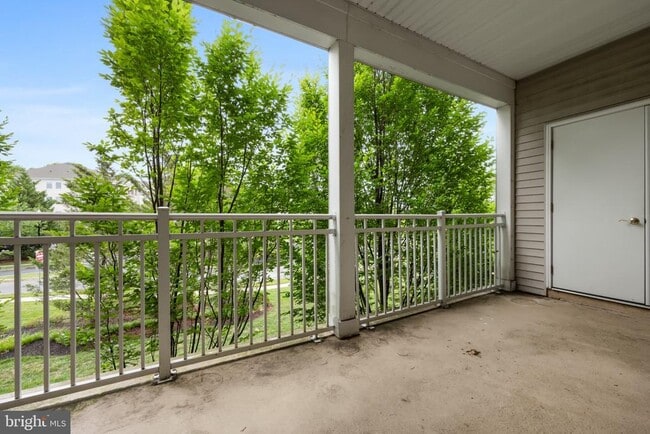 Building Photo - 4323 Champions Run