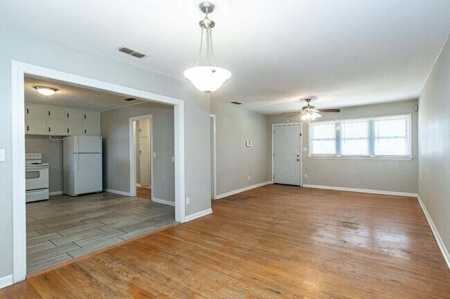 Building Photo - 4212 42nd St