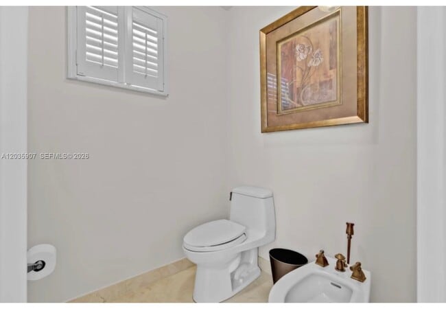 Building Photo - 1333 SW 175th Way