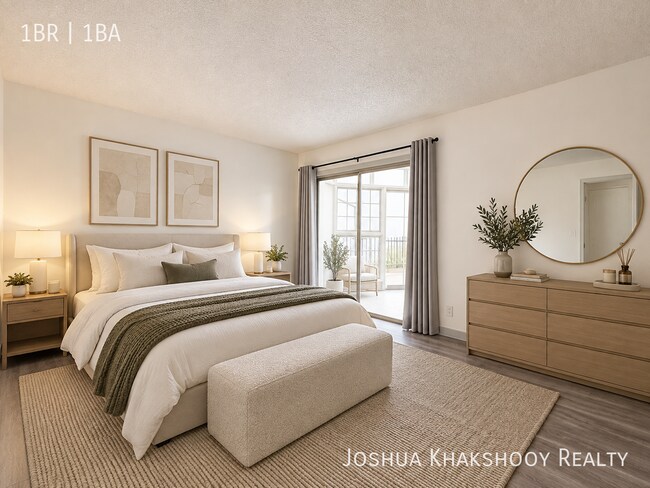 Building Photo - 1603 N Poinsettia Pl