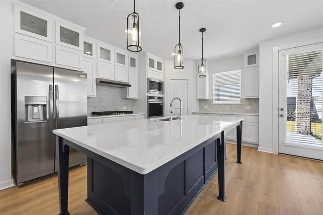 Building Photo - 11211 Midland Hawthorn Pl