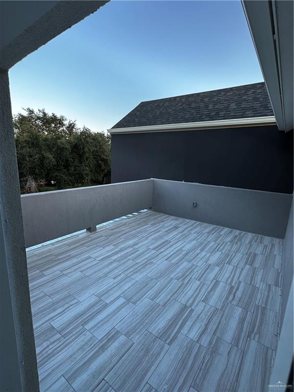 Building Photo - 13 N Crown Ln