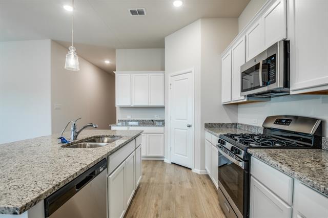 Building Photo - 1405 Gulin St