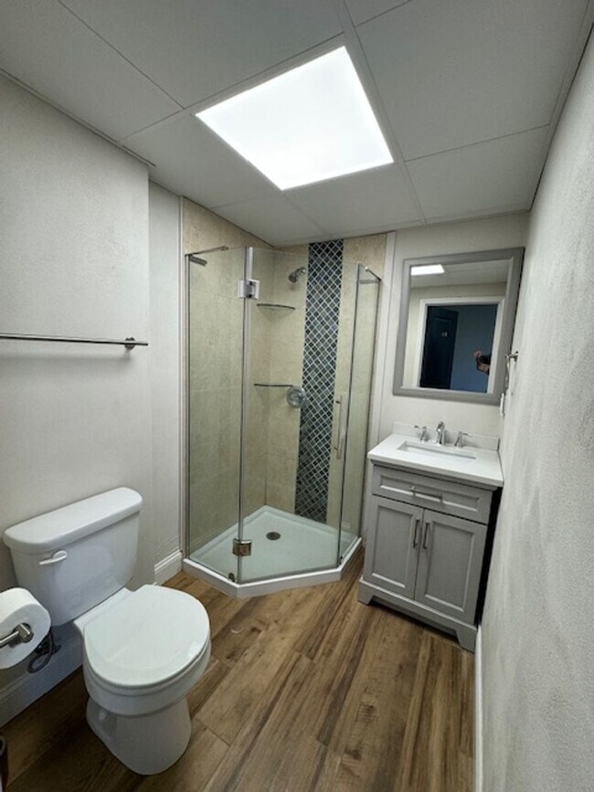 Interior Photo - Elm Haven