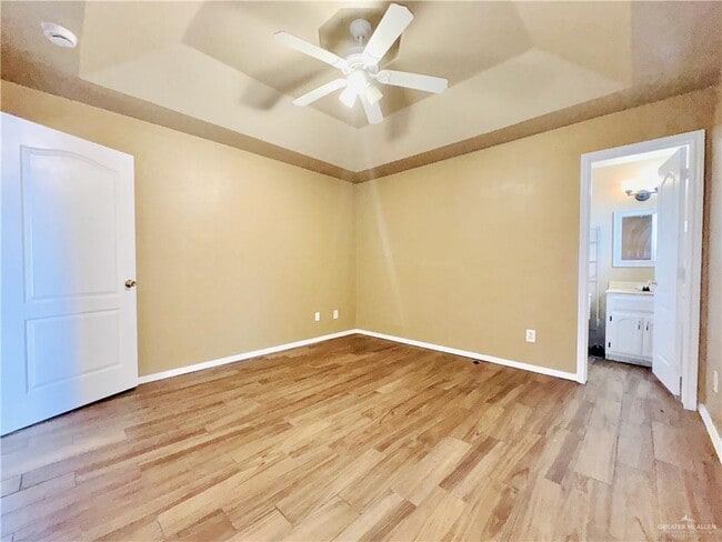 Building Photo - 2757 Melba Ave