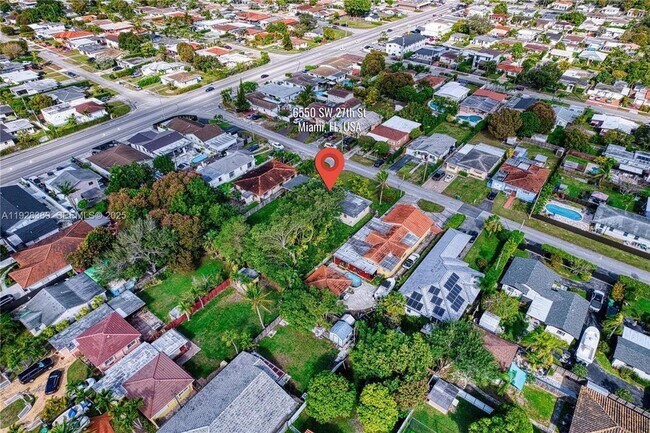 Building Photo - 6550 SW 27th St