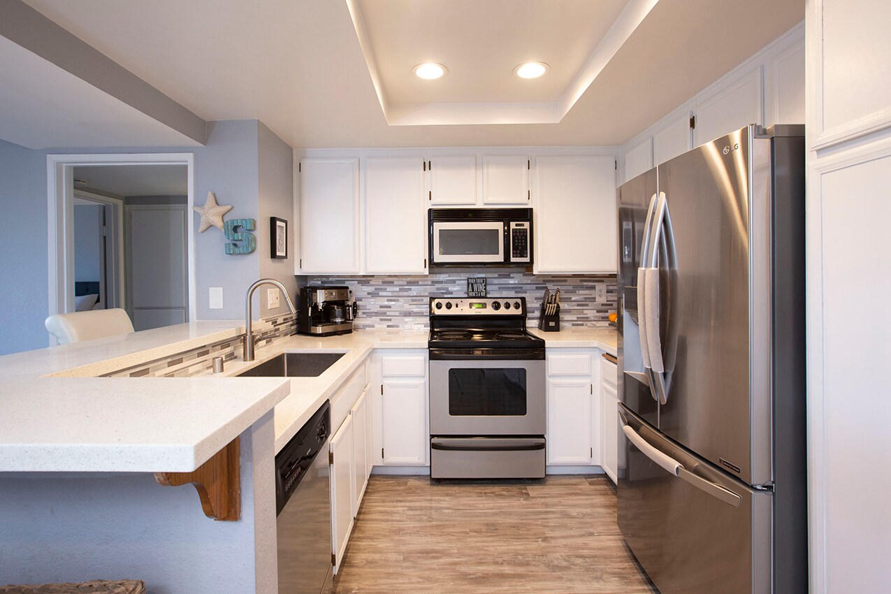 Building Photo - 12290 Corte Sabio