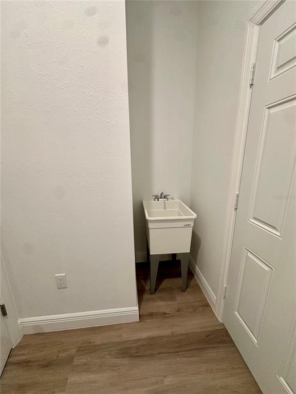 Building Photo - 4801 Leesburg Ave