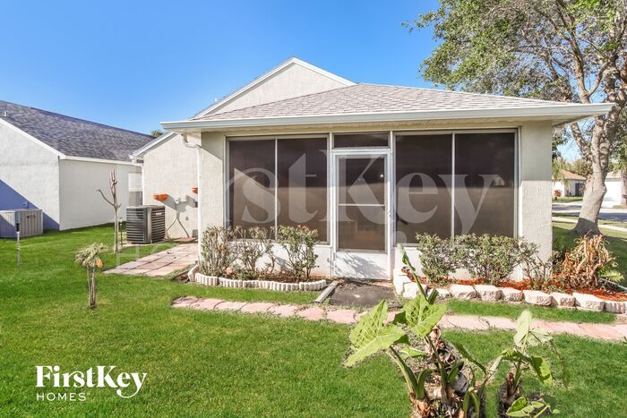 Building Photo - 2849 Maderia Cir