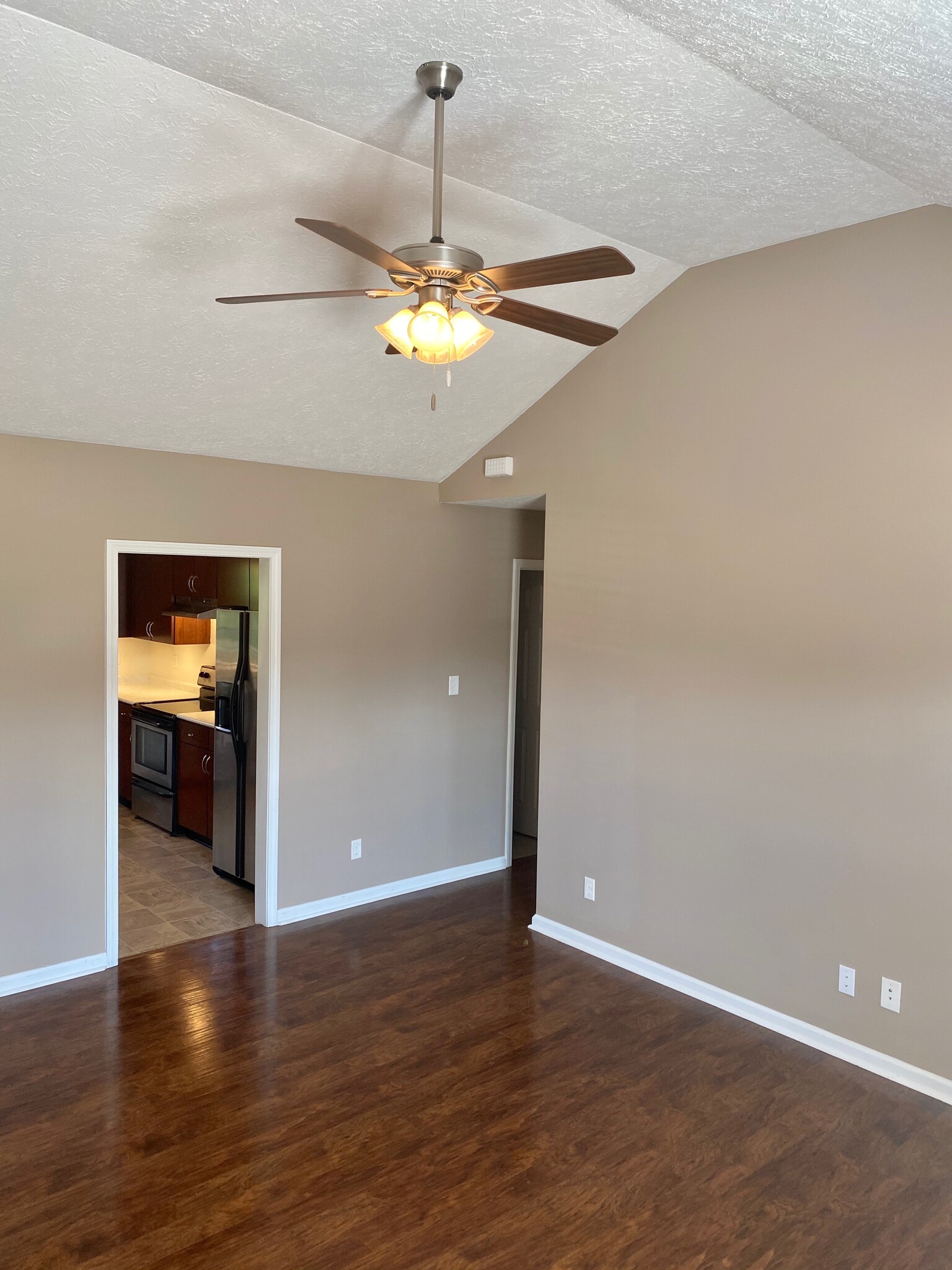 Living room with vaulted - 568 Cedar Valley Dr