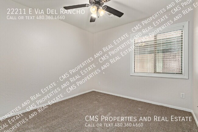Building Photo - 22211 E Via del Rancho