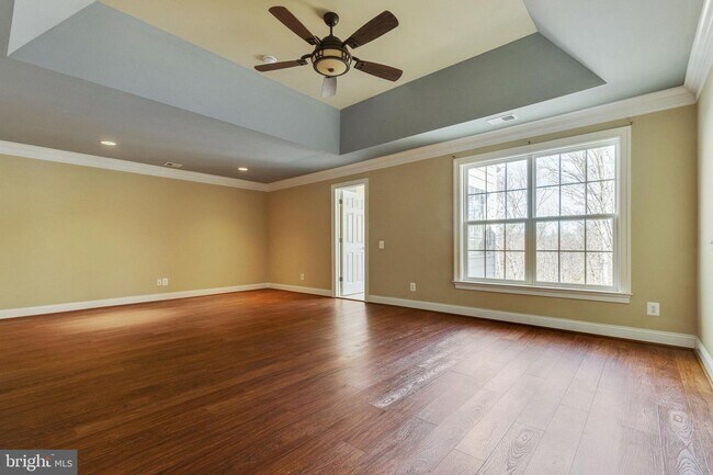 Building Photo - 42668 Keiller Terrace