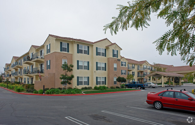 Building Photo - Camino Del Sol Apartments