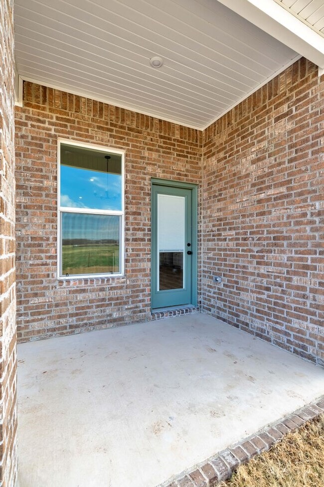 Building Photo - Brand-New Luxurious 4 Bedroom in Bentonville!  FENCE INCLUDED!