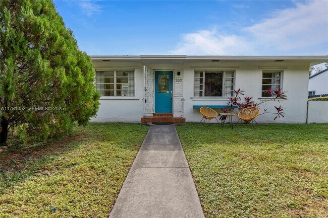 Building Photo - 260 NE 45th St