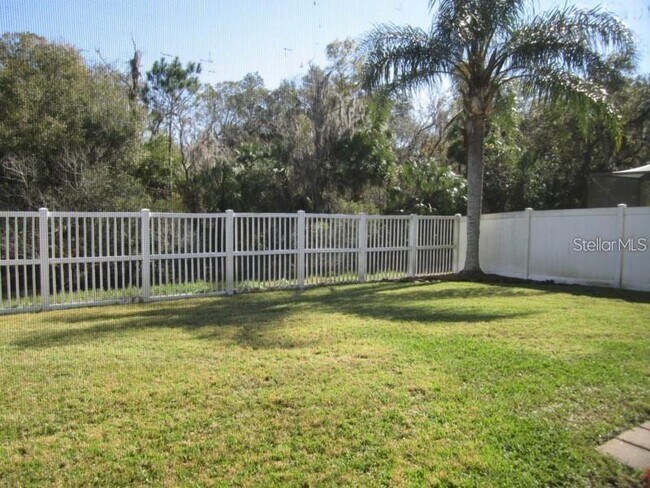 Building Photo - 27536 Breakers Dr